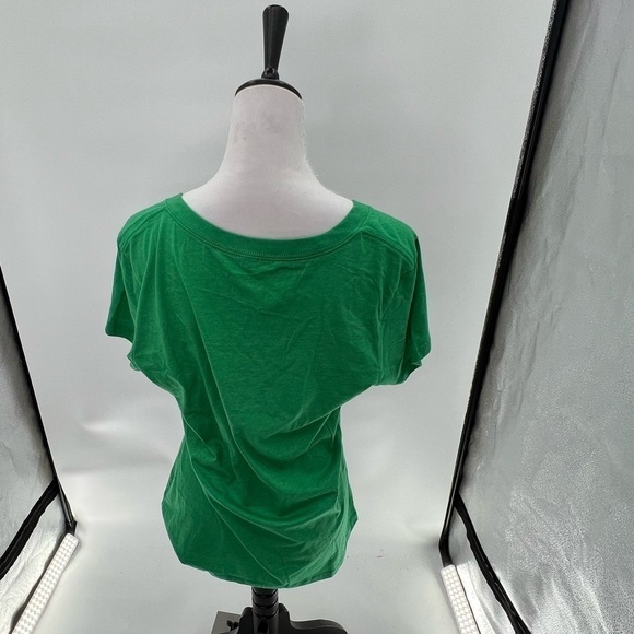 🌺 3/$15 Shamrock Shenanigans St. Patrick's Day Women's Green Deep V-Neck NWOT - Picture 5 of 5